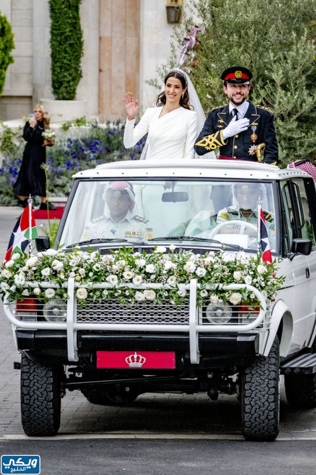 سيارة رينج روفر من "وود اند بيكيت" من زفاف ولي العهد الأردني