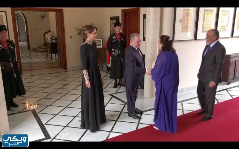 فستان الملكة رانيا في زفاف رجوة